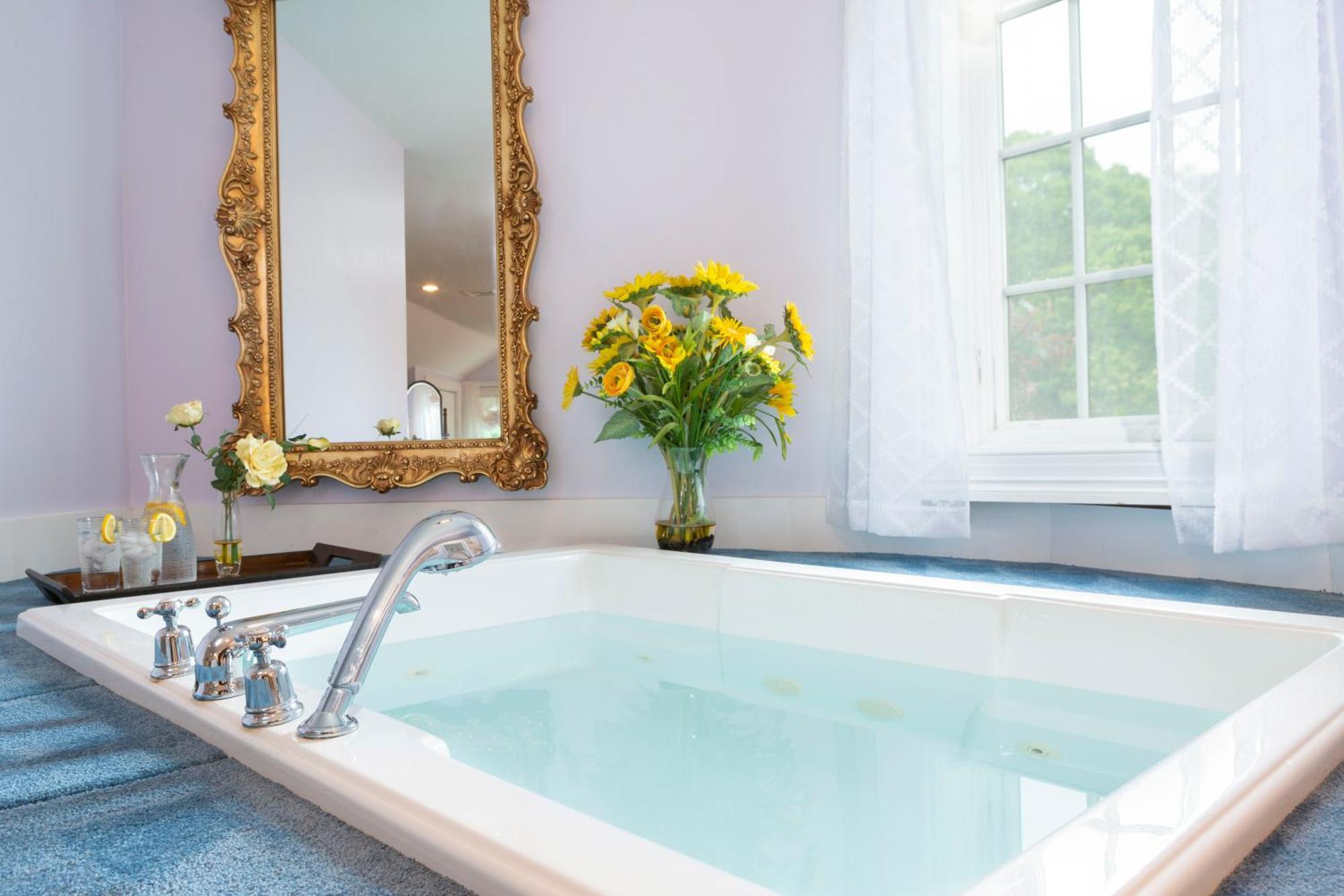 The Villa Bed And Breakfast Westerly Extérieur photo