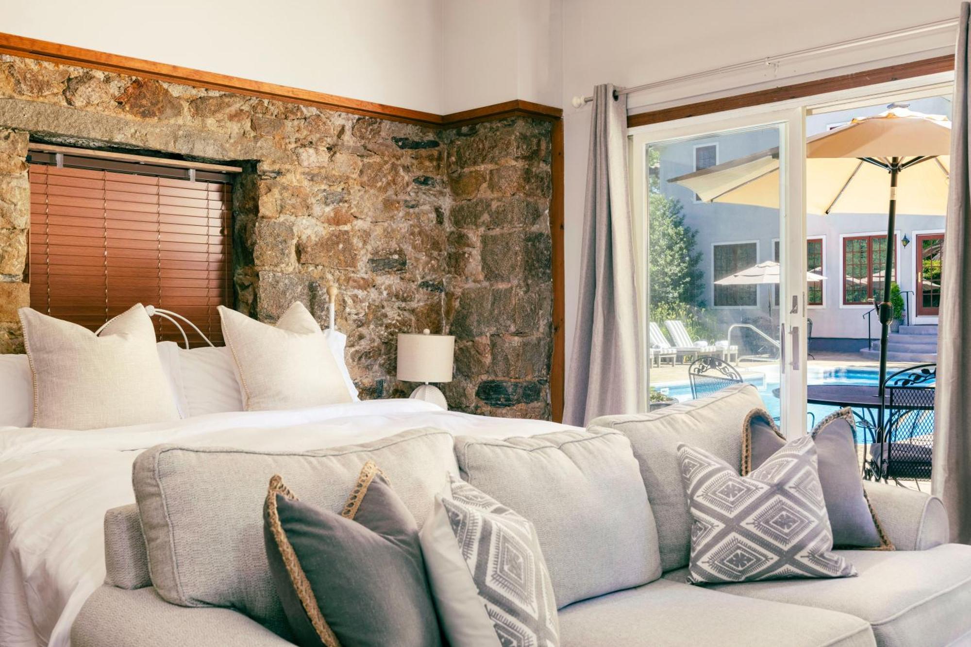 The Villa Bed And Breakfast Westerly Extérieur photo