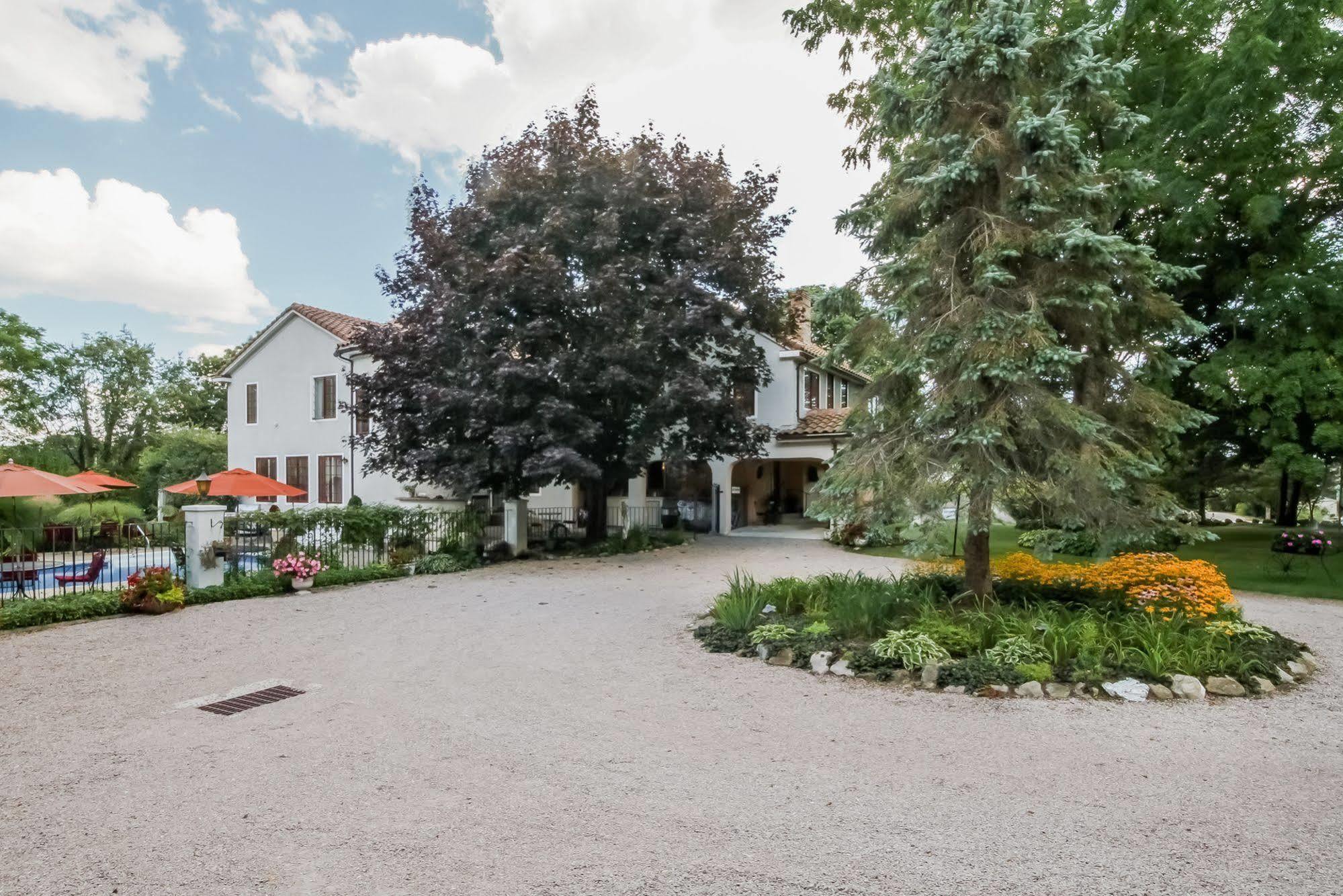 The Villa Bed And Breakfast Westerly Extérieur photo